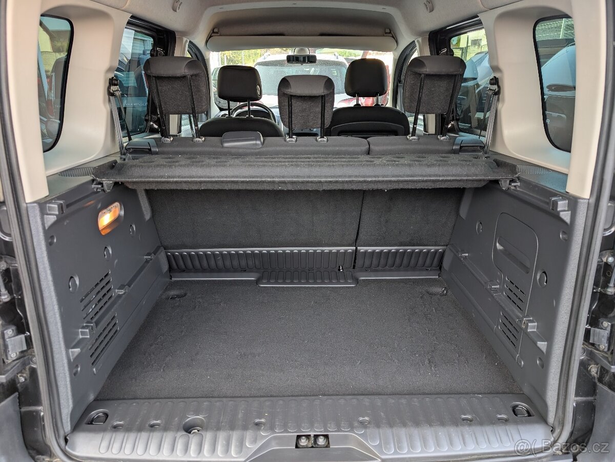 RENAULT KANGOO 1.5DCi 66kW 2017 DIGI KLIMA TAŽNÉ - 12