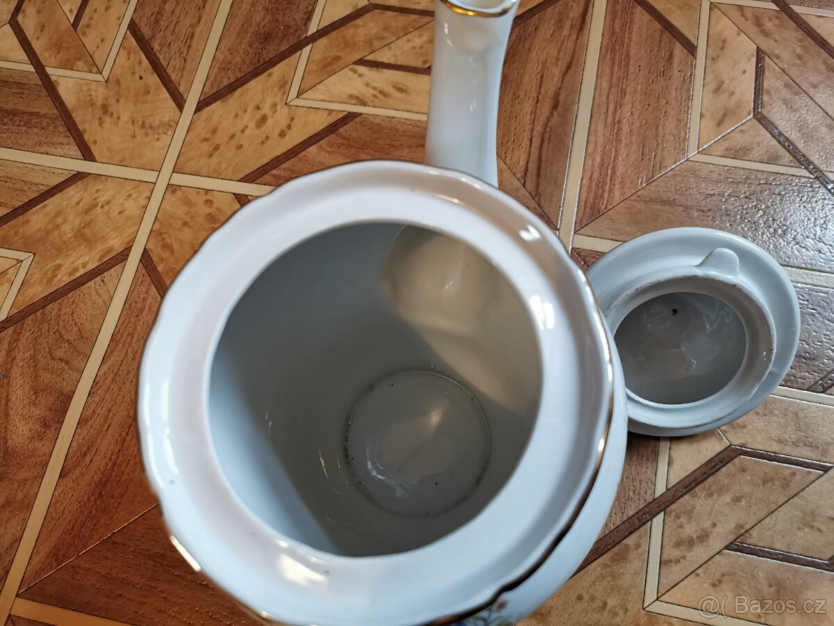 Starý kávový servis Epiag Loket s květinovým motivem - 12