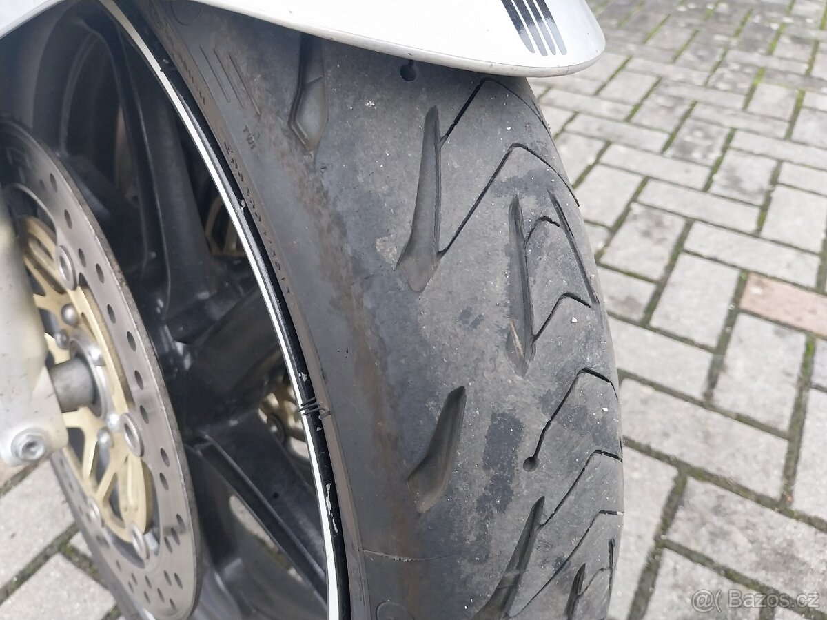 PRODÁM vfr 800 vitec - 12