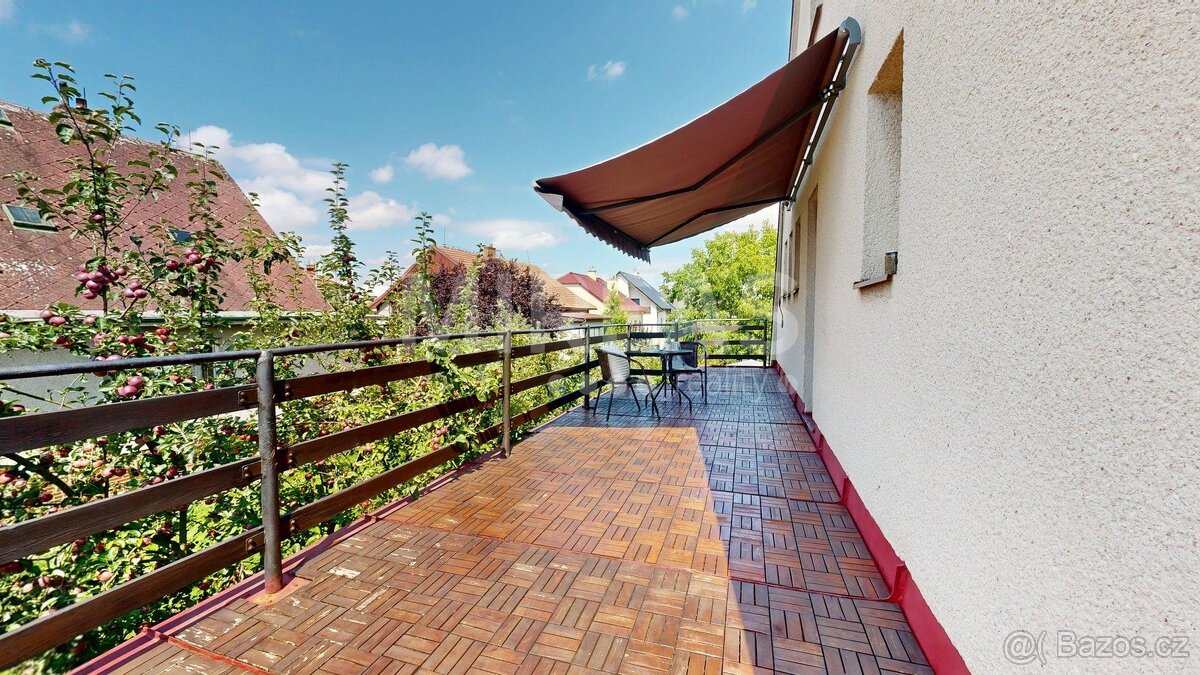 Hradec Králové- Kukleny, prodej rodinného domu 5+2, na pozem - 12