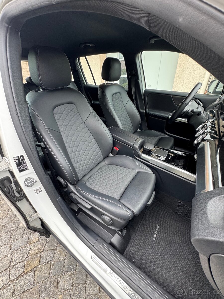 Mercedes-Benz GLB 200d, 8G, 1.Majitel - 12