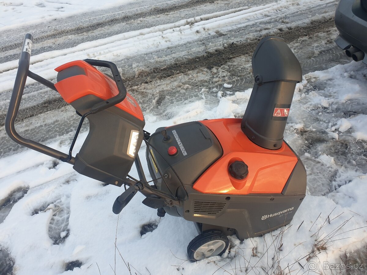 Sněhová fréza Husqvarna - 12