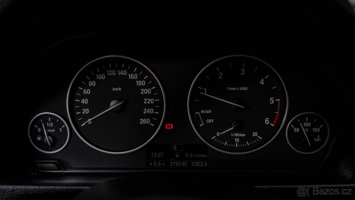 BMW Rad 3 318d f30 - 12