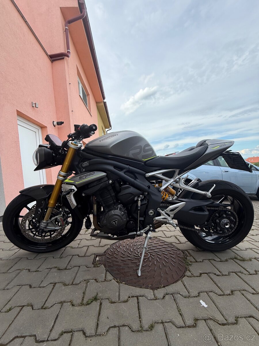 Triumph Speed Triple 1200 RS - 12