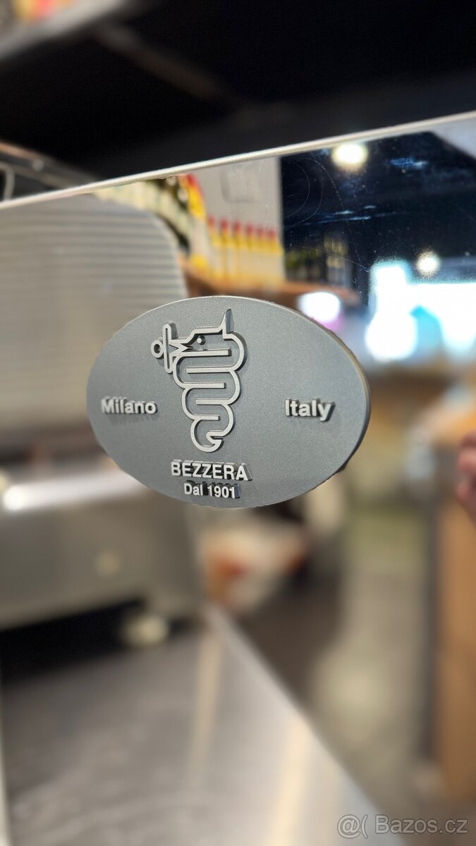 Kávovar Profi/Domácí Bezzera Matrix DE - italský - 12