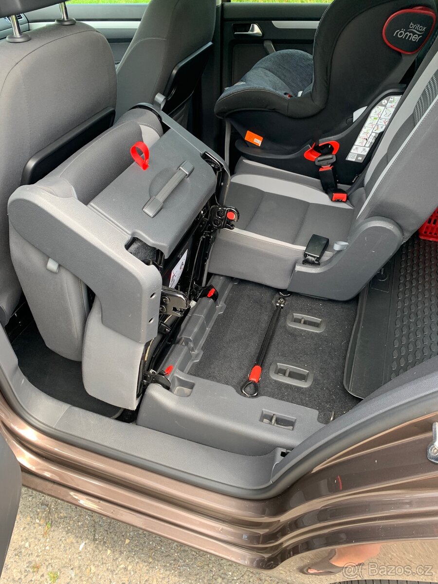 Volkswagen Touran 1.4TSI Life - 12