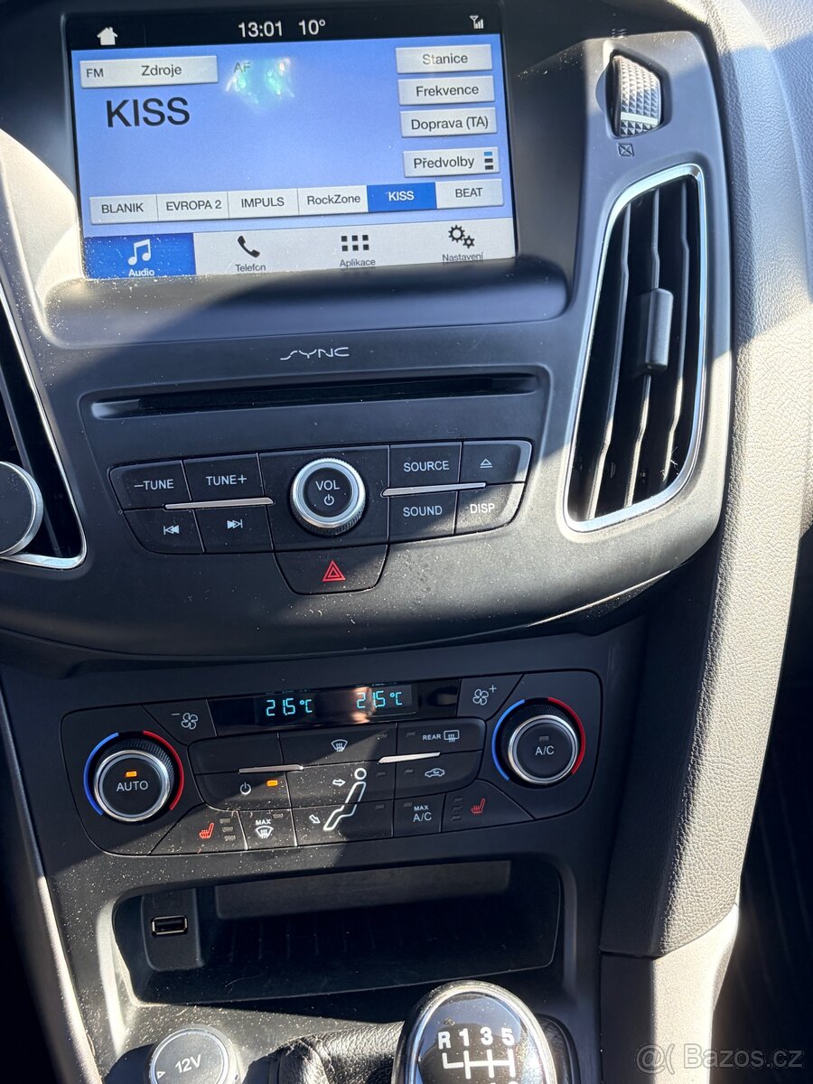 Ford Focus 1.0 Ecoboost Trend 2018 - 12