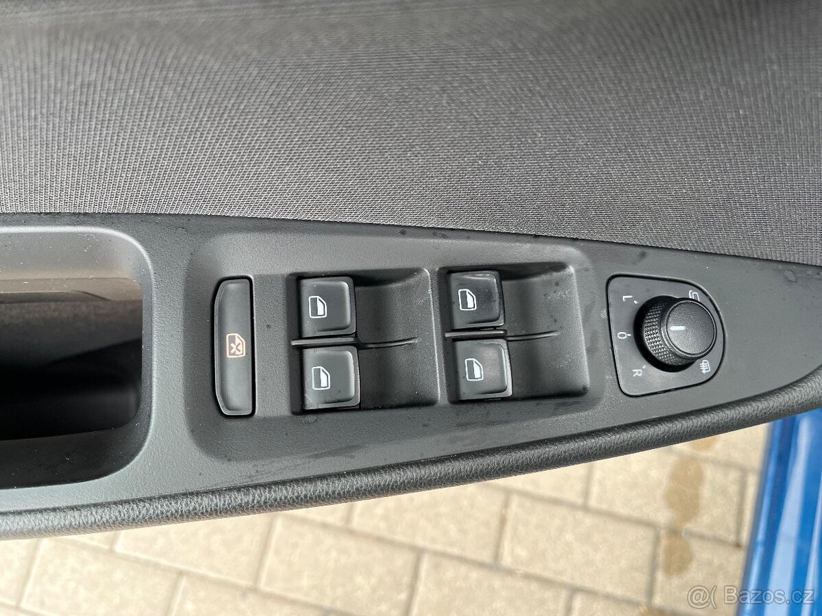 Seat Leon ST 2.0 TDi STYLE - 12