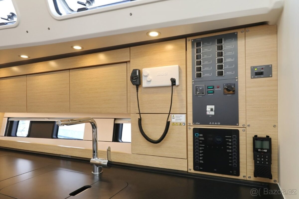 Plachetnice HANSE 460 - 12