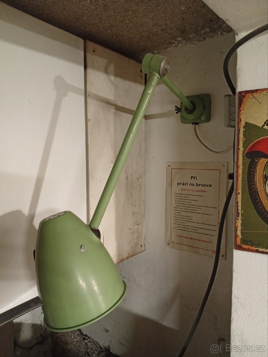 Vybavení do dílny - 12