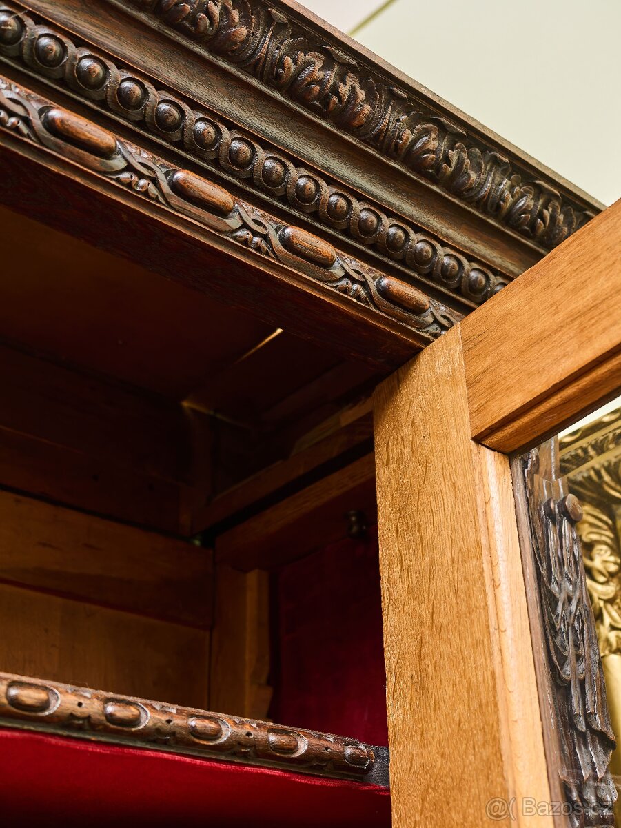 Masivní dubová knihovna v renesančním stylu, 19. století - 12