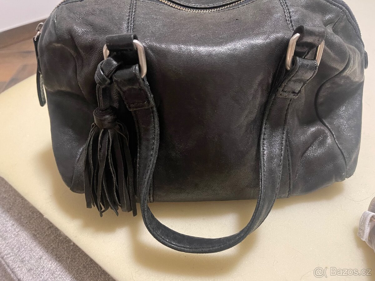 Kožený set( kozačky, sukně, kabelka) - 12