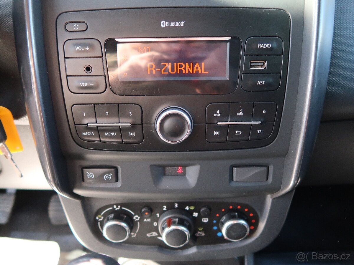 Dacia Duster 1.2TCe,92kW,4x4,NovéČR,tažné,klima - 12