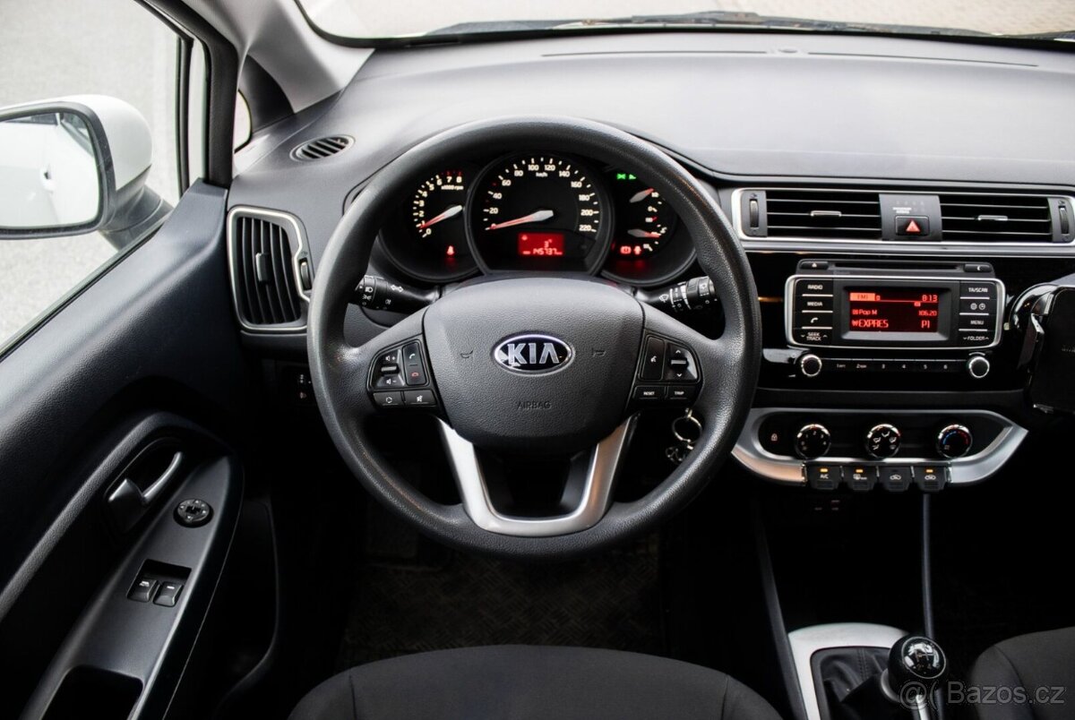 Kia Rio 61,8kW (2016) - 12