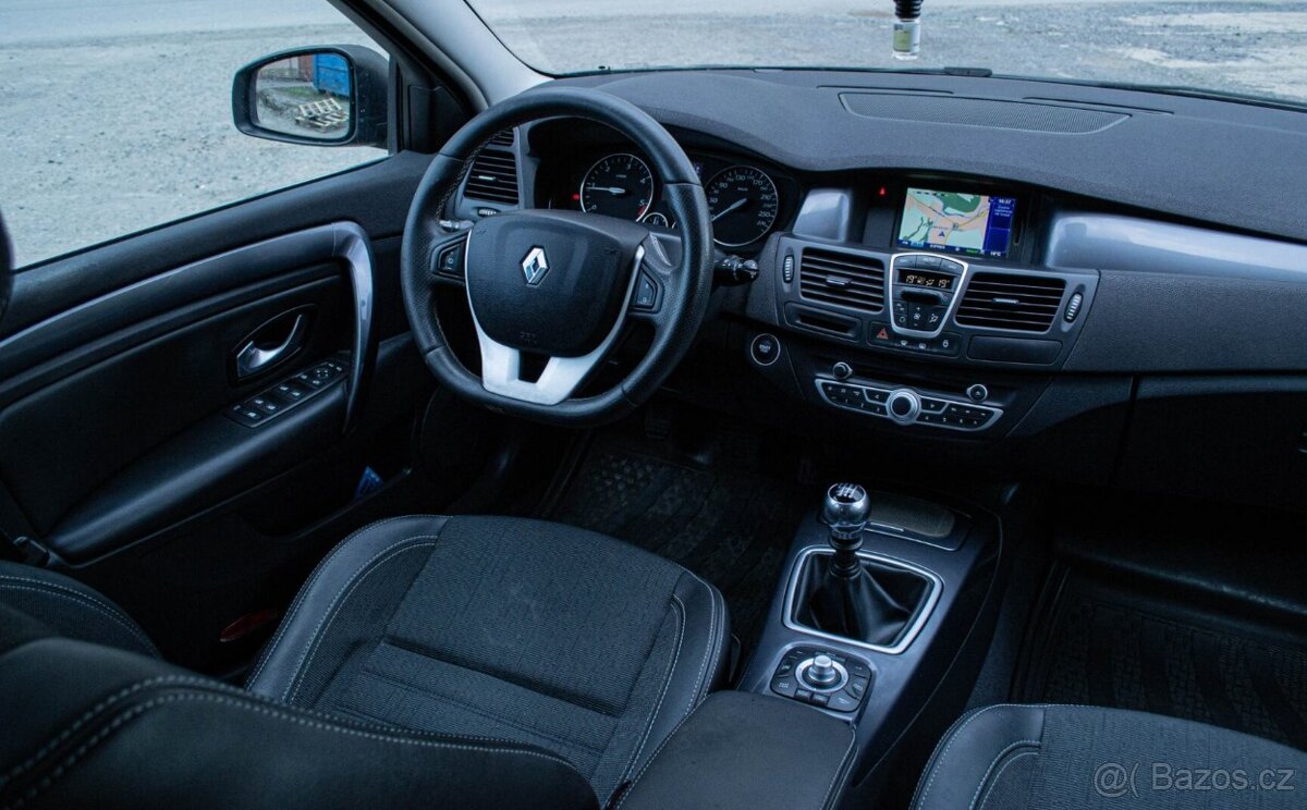 Renault Laguna 2.0 dCi 4control - 12