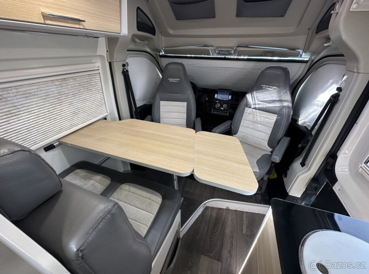 KARMANN-MOBIL DEXTER 581 - TOP STAV - 12