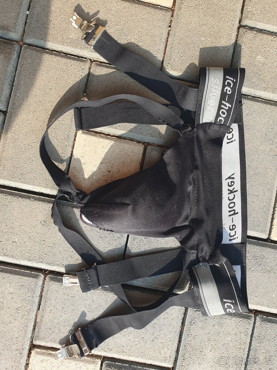 Žákovská hokejová výstroj CCM Bauer - 12