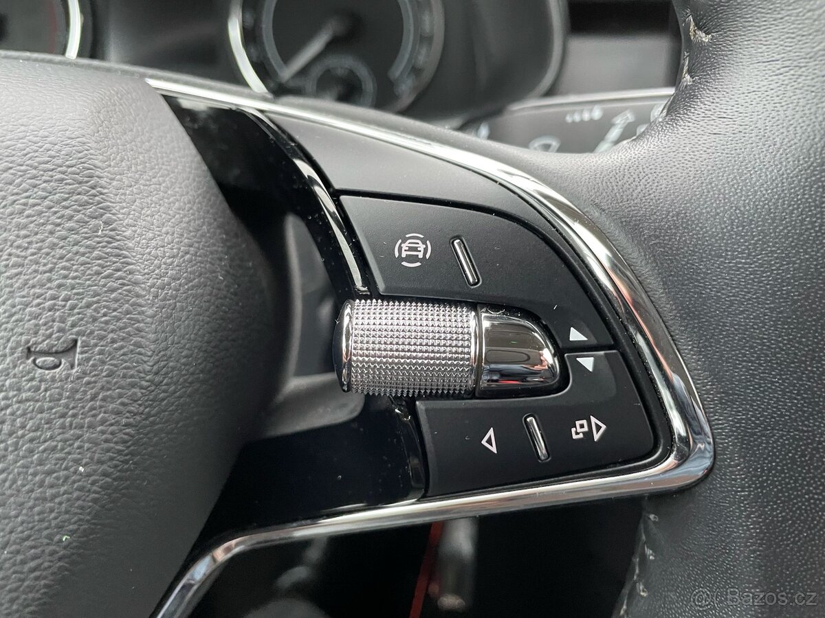 Škoda Kamiq 1,0 TSi DSG, perfektní, tažné - 12