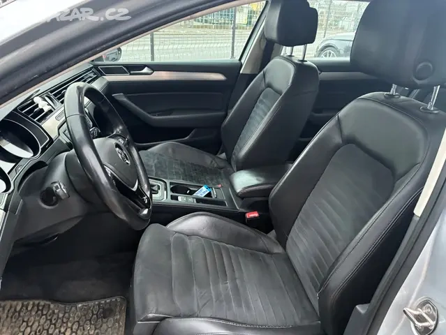 VW PASSAT Kombi 2.0 TDi - 12