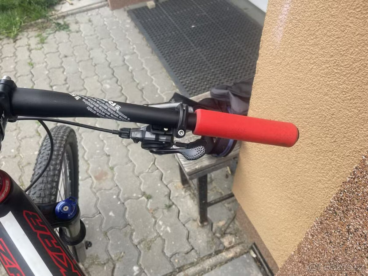 Celoodpružené kolo GT Zaskar - 12