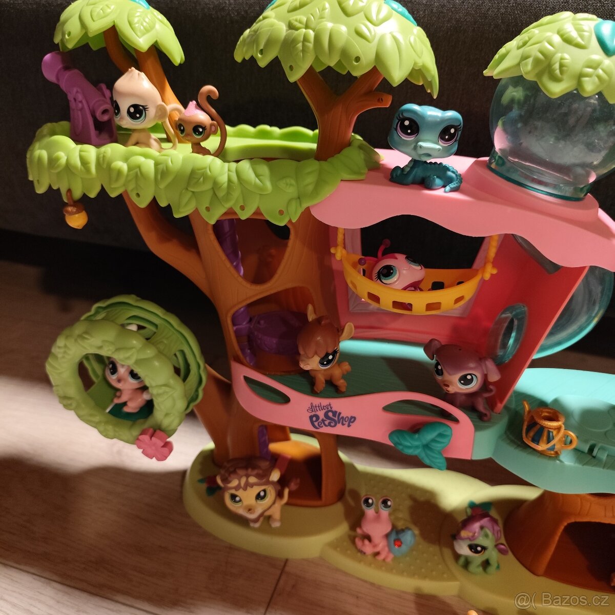 LPS stromový domeček zvířátka a doplňky - 12