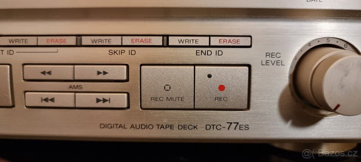 SONY DTC-77ES "Champagne" - 12