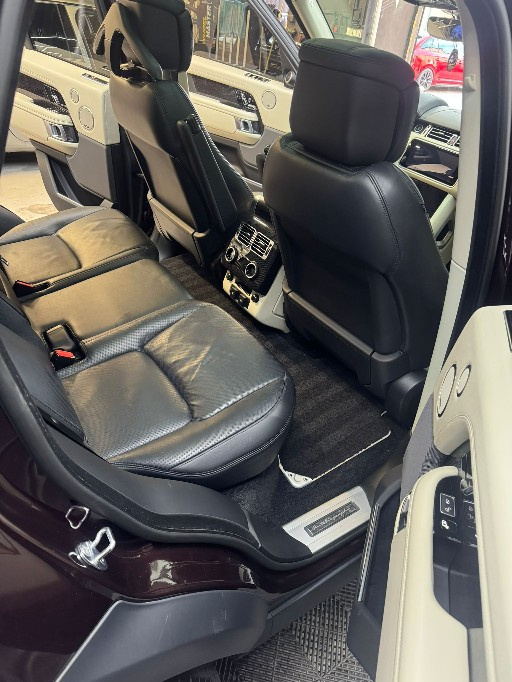 RANGE ROVER 5.0 S/C V8/386KW/AUTOBIOGRAPHY/ČR/SERVISNÍ KNIHA - 12