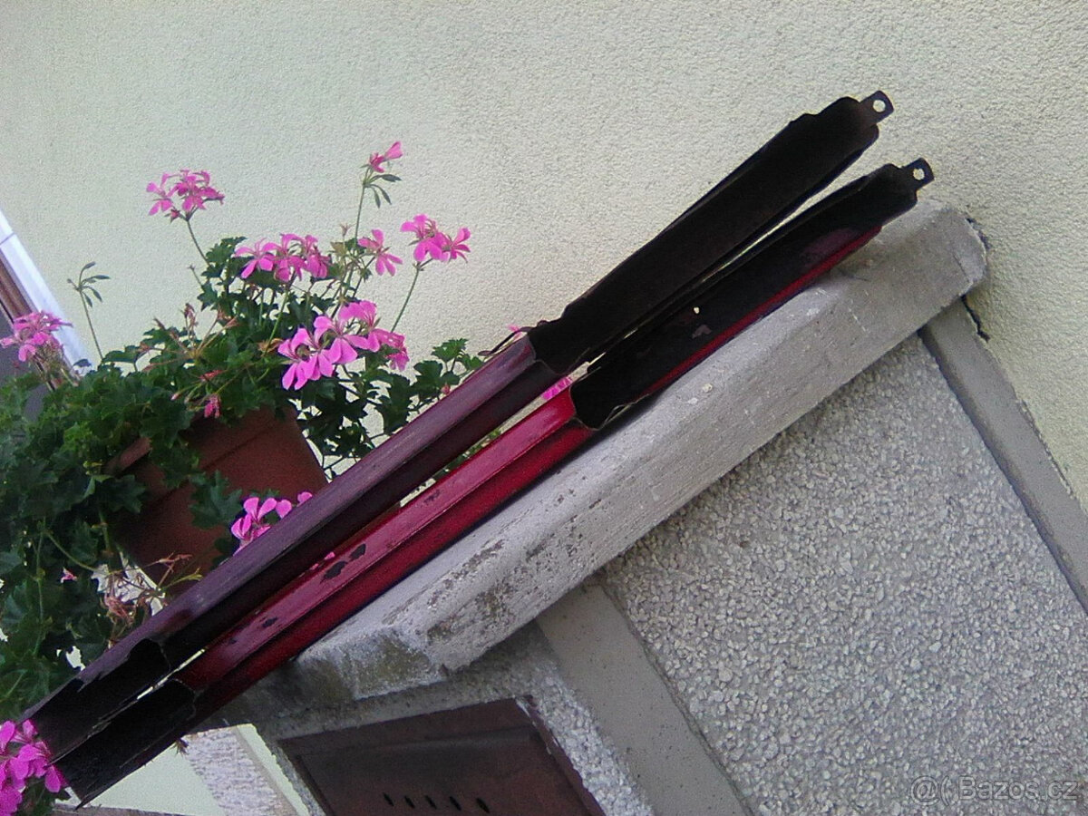 Jawa 350/360 - motor,výfuky s koleny,plechy pod z.blatník... - 12