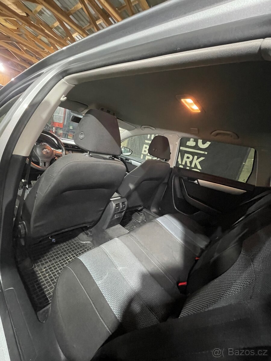 VW Passat B7 1.6 TDI 77kW - 12