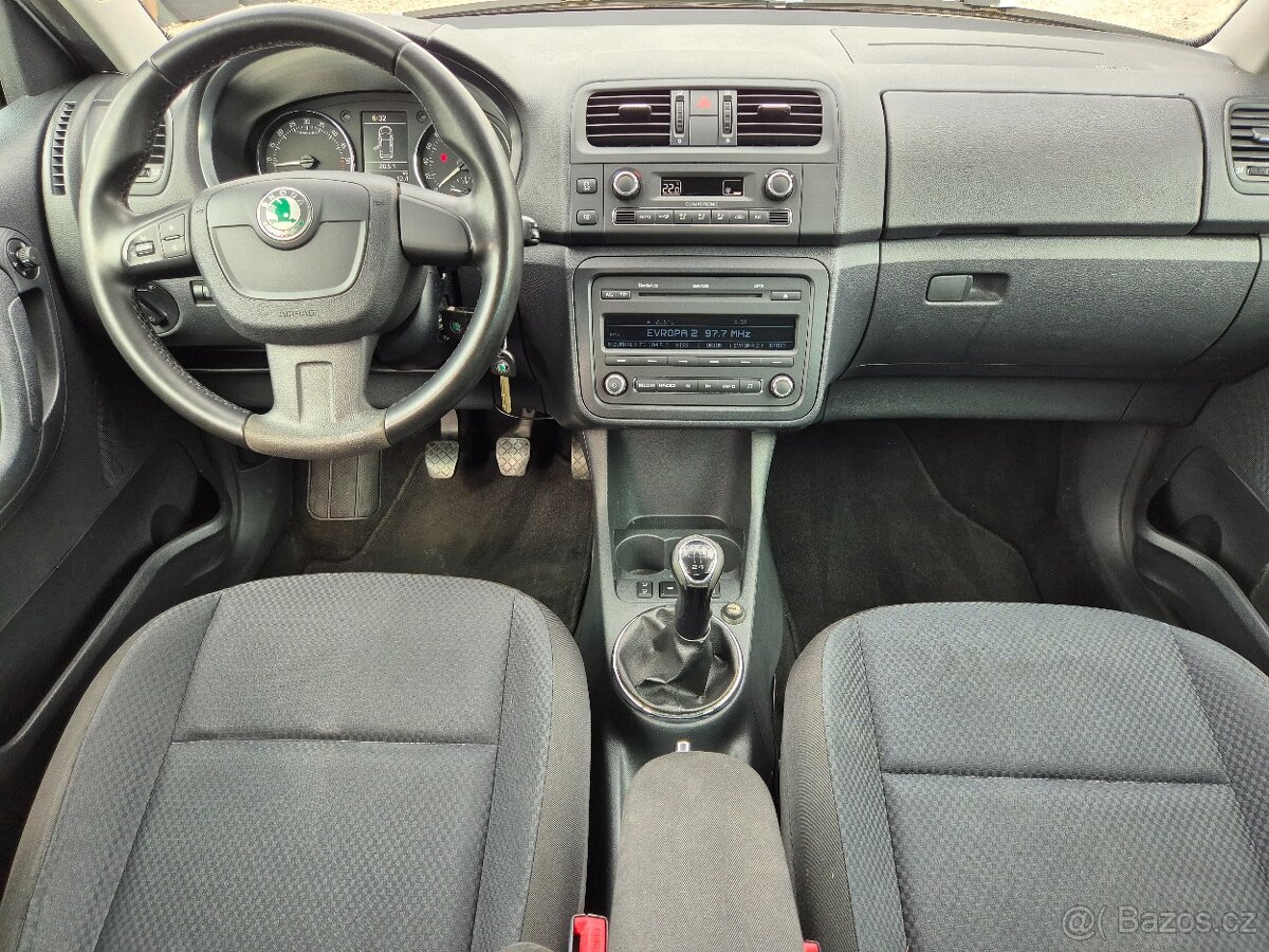 Škoda Fabia II,1.6TDi,77KW,ELEG.KLIMA,VÝHŘEV,KAMERA,ČR,2011 - 12