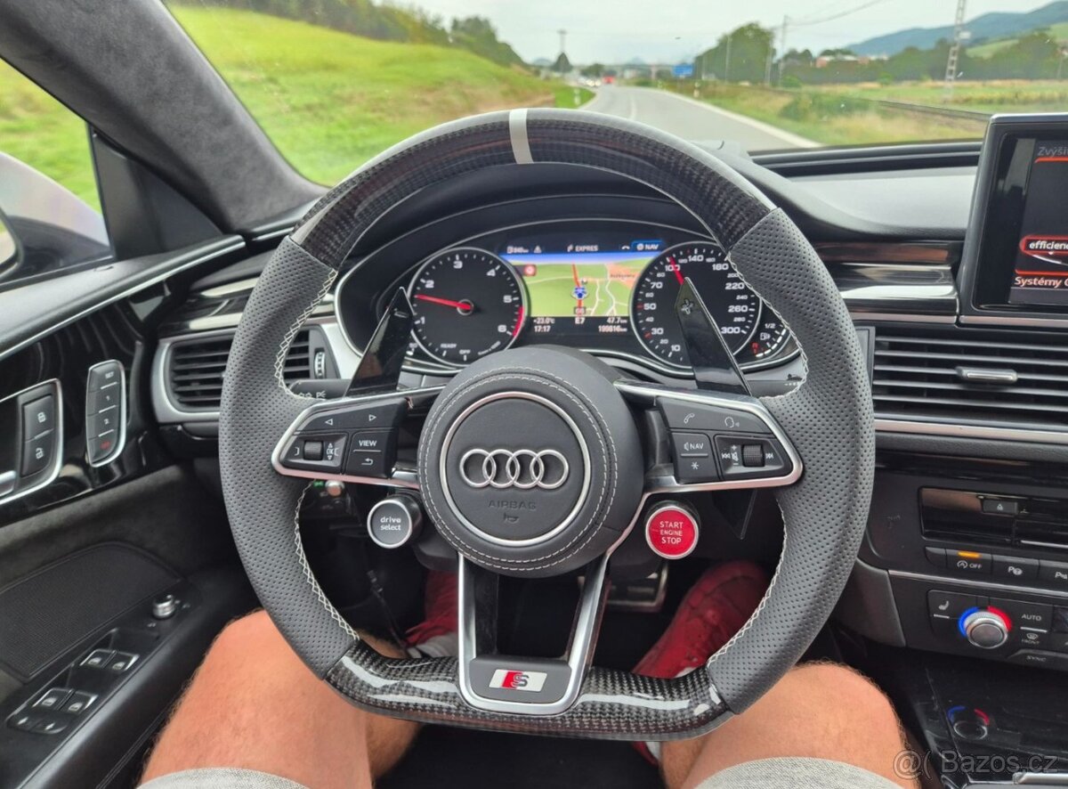 AUDI R8 VOLANT SPORTOVY - START/STOP DRIVE SELECT - 12