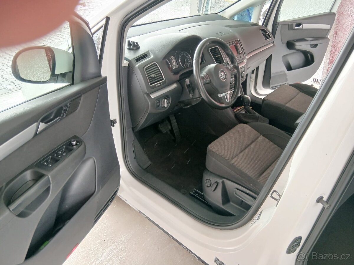 Prodám Volkswagen Sharan - 12
