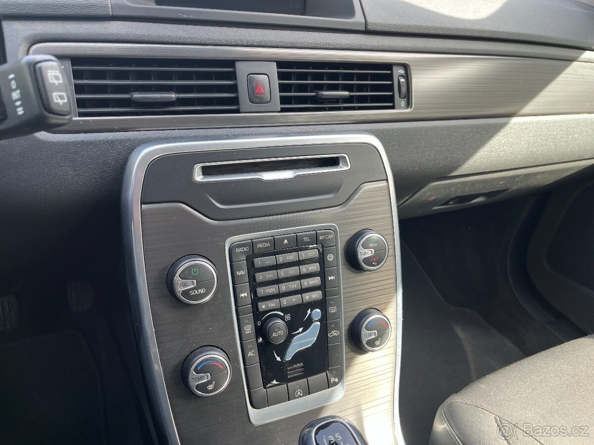 Volvo V70 2.0 D2 FACELIFT 2015 - 12