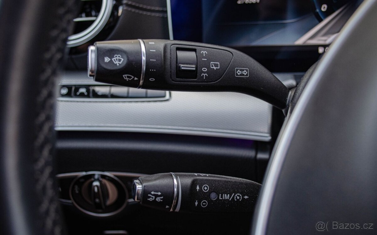 Mercedes-Benz E220d AMG W213 - 12