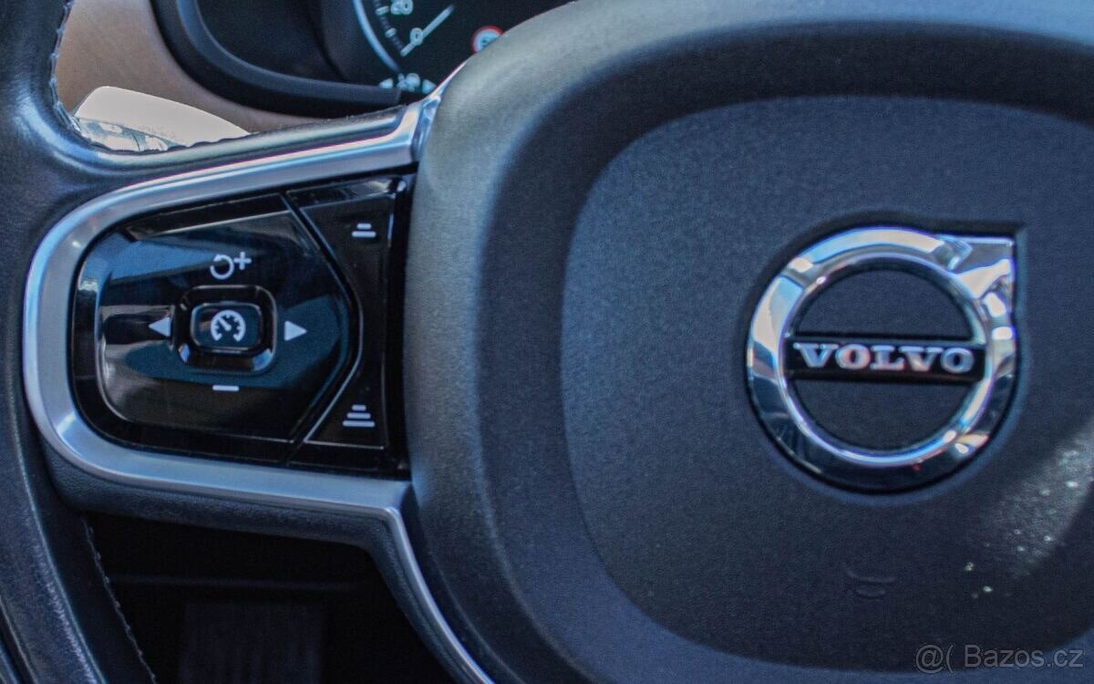 Volvo V90 D5 2.0L Inscription AWD A/T - 12