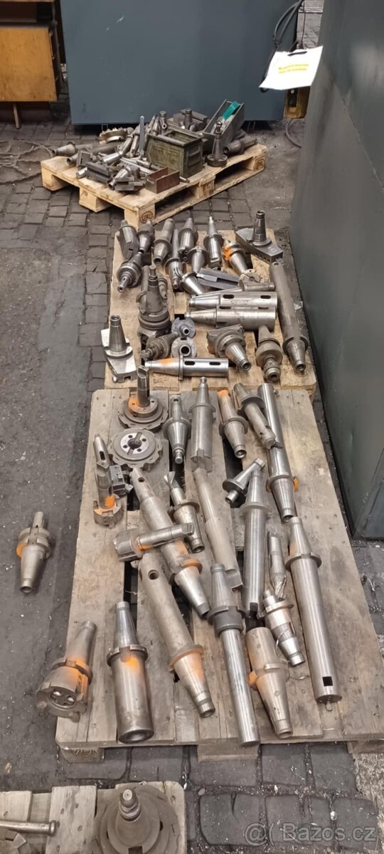 Predáme nože, kužele a frézy - 12