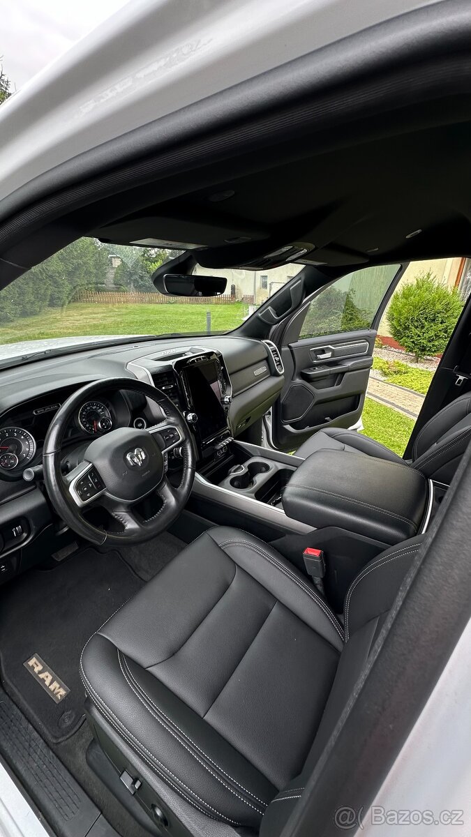 RAM 1500 5.7 HEMI NIGHT PAKIET LED ALPINE - 12