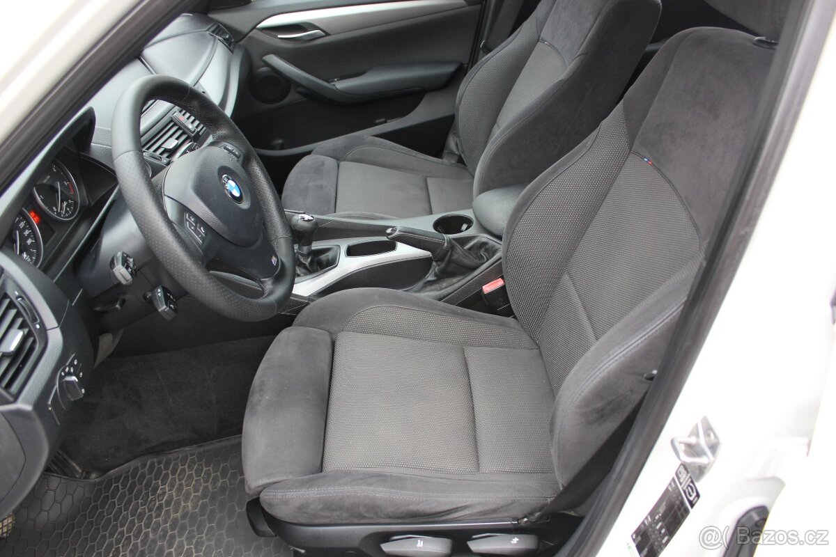 BMW X1 18D, sDrive, M-paket, manuál - 12