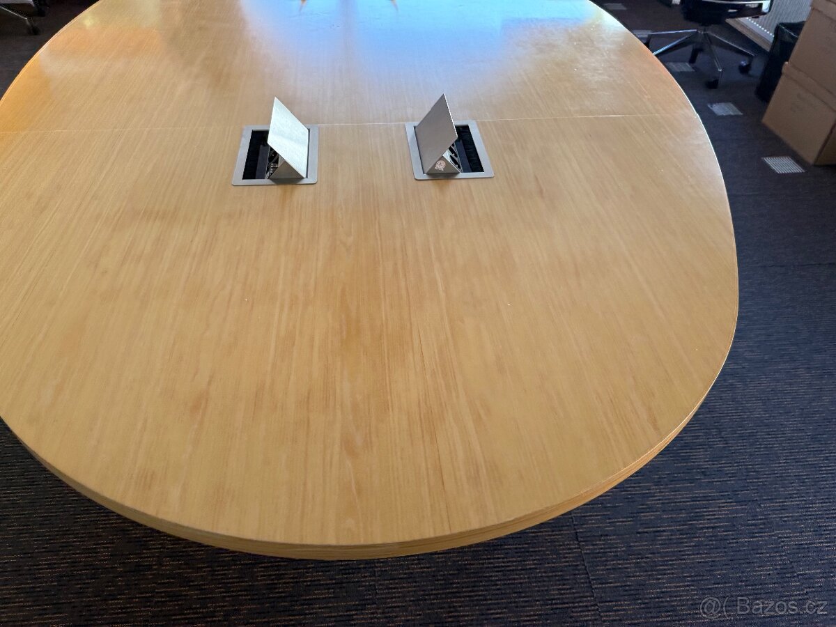 Velký oválný kancelářský stůl 320×185cm /8 osob - 12