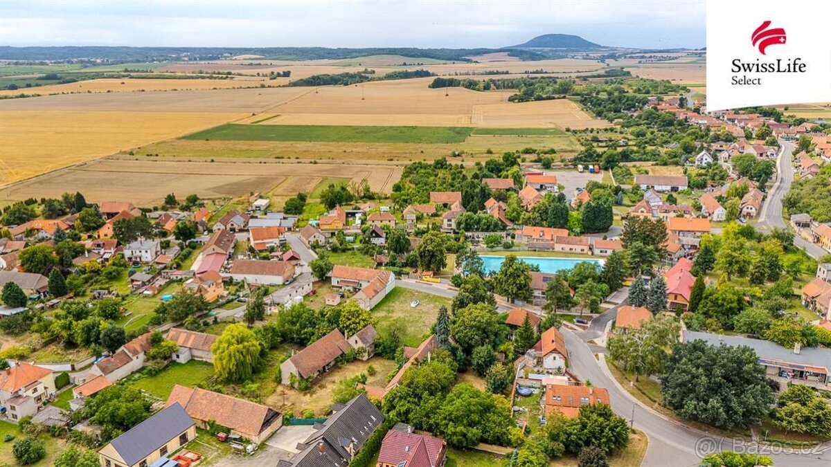 Prodej stavebního pozemku 3908 m2, Cítov - 12