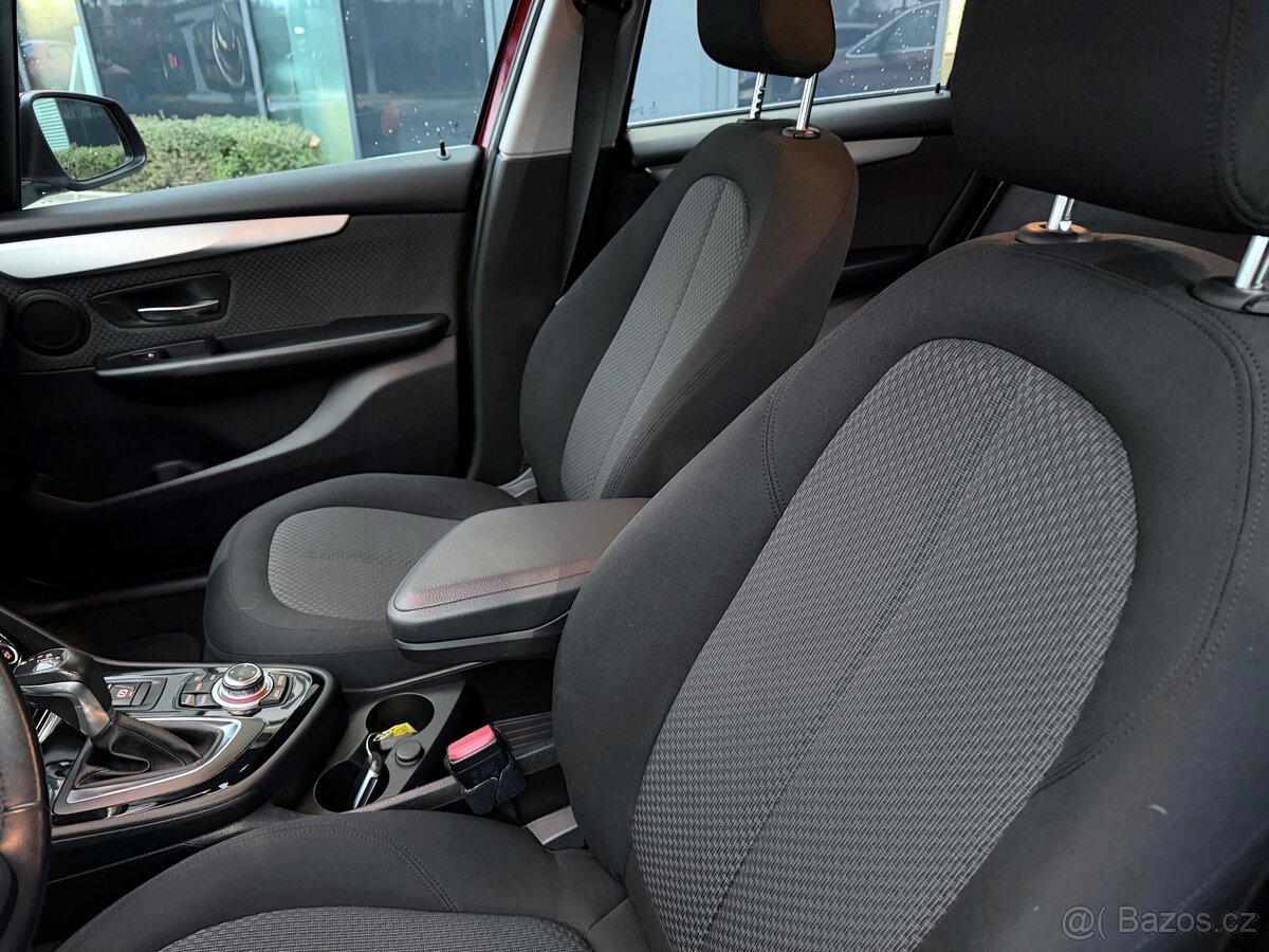 BMW 218d Active Tourer / 110 kw / automat - 12