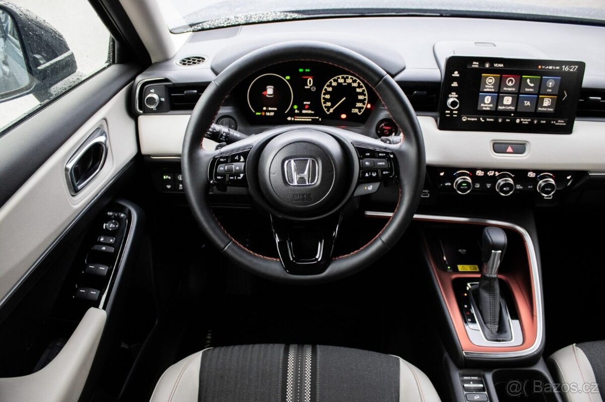 Honda HR-V E:HEV 1.5 i-MMD (2024) - 12