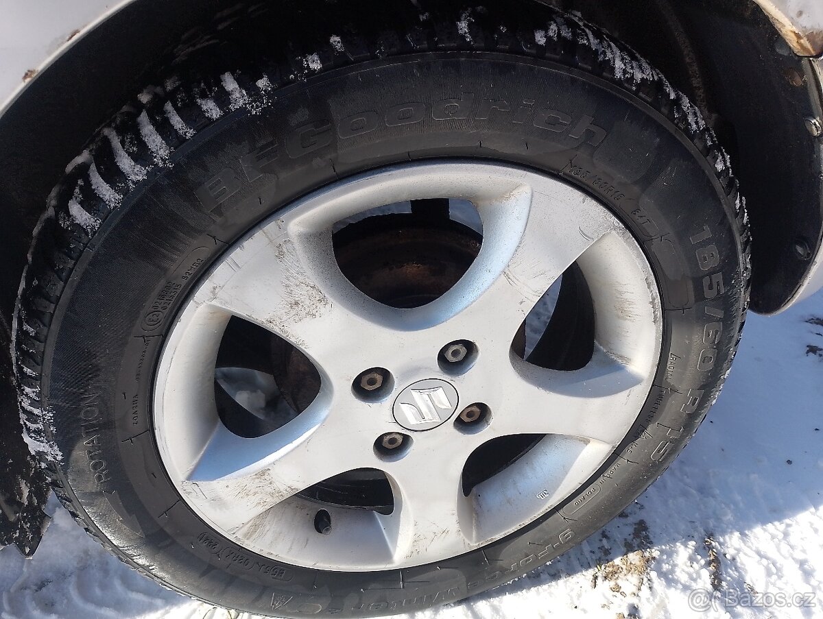 Suzuki Swift 1.3 DDiS - 12