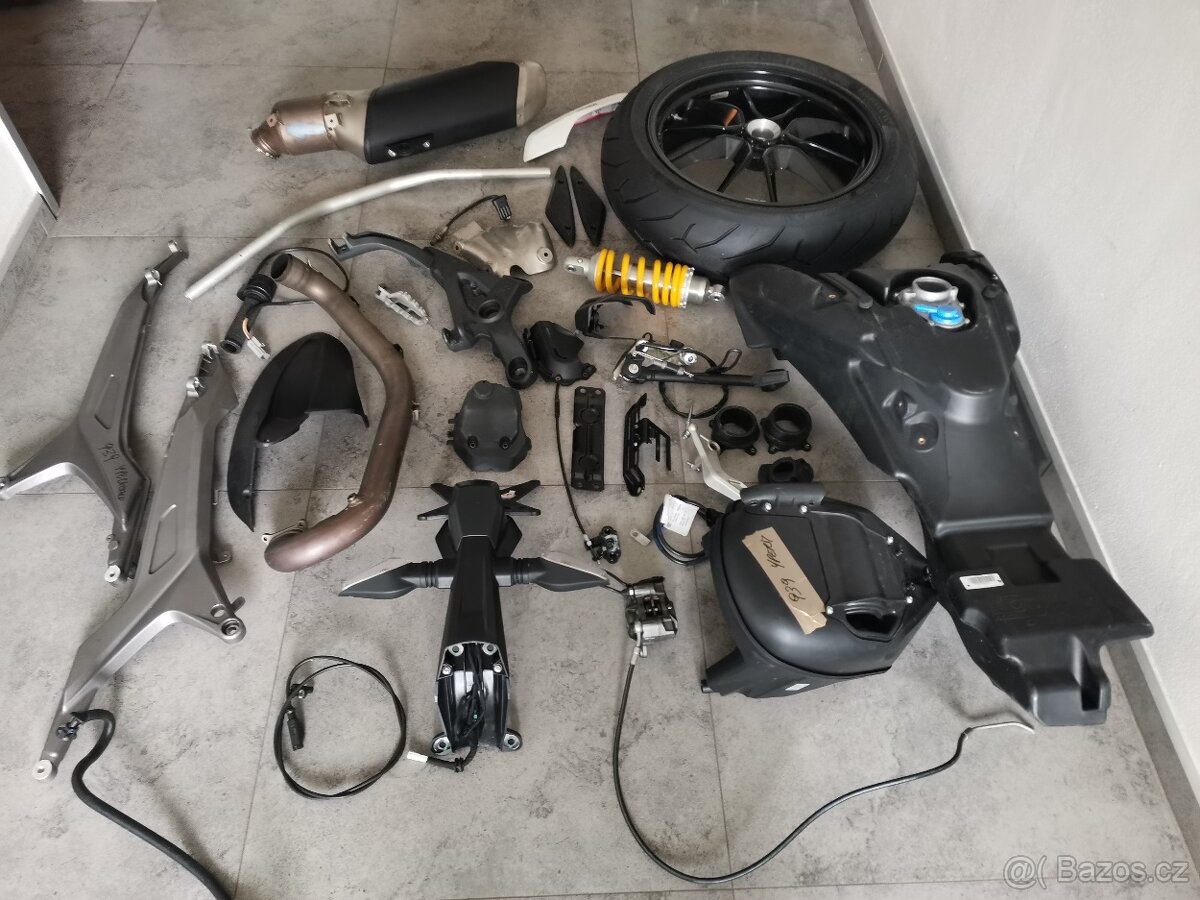 Ducati Hypermotard 939 Soubor dílů - 12