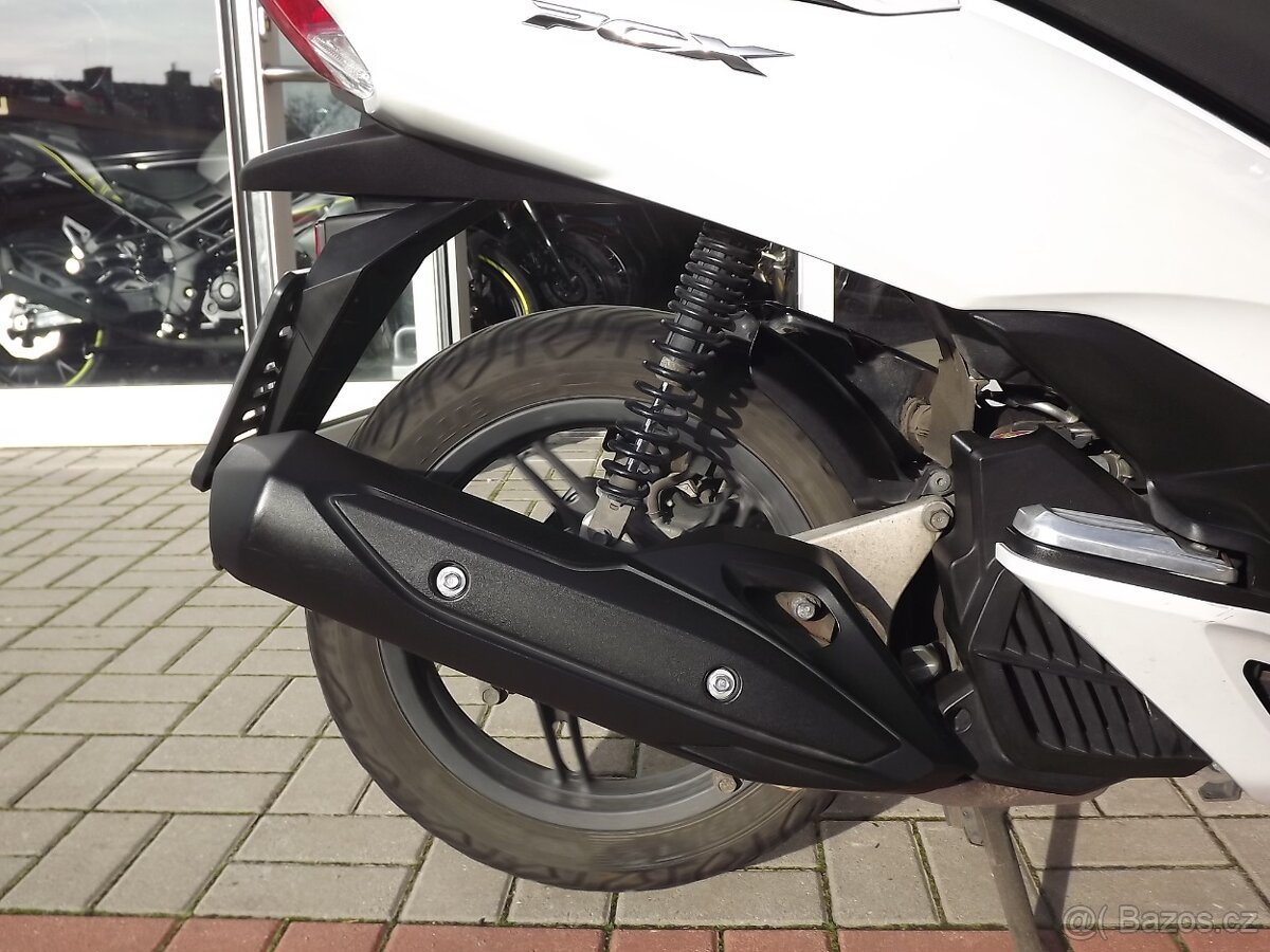 Honda PCX 125 - 12