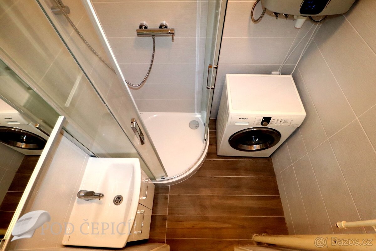 Pronájem bytu 2+1, 3x lodžie a sklep, 60m2, Neumannova, Brno - 12