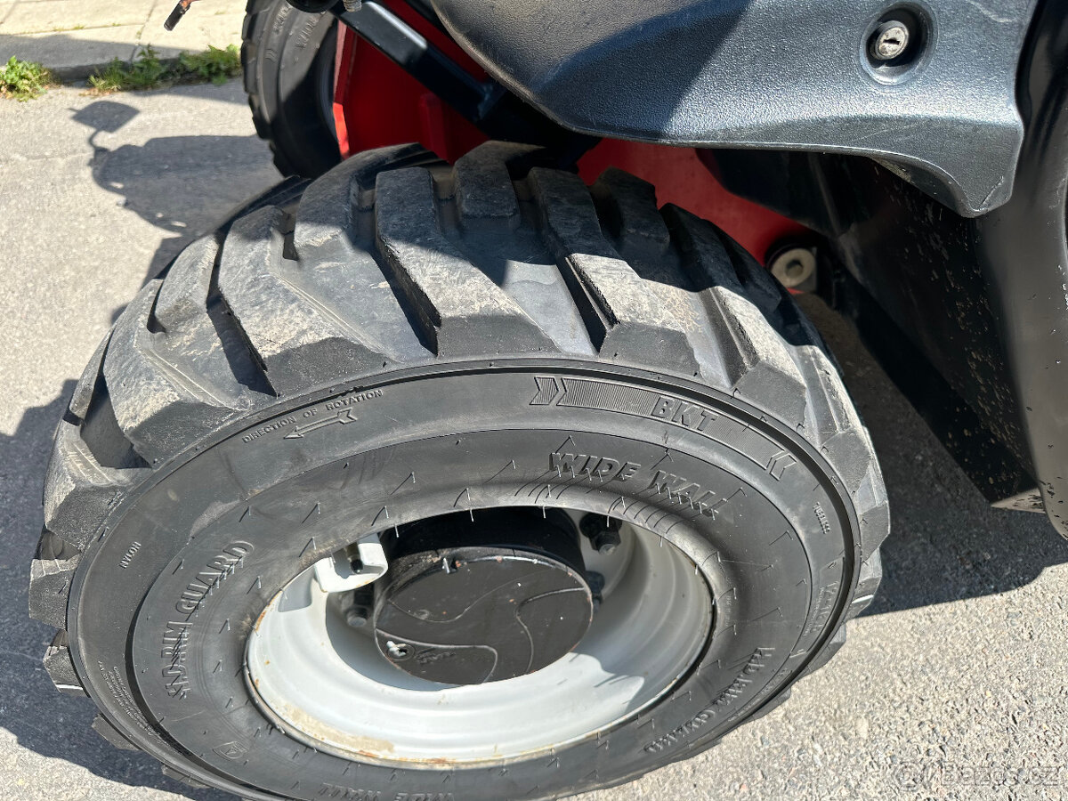 Teleskopický manipulátor MANITOU MT625H 3219MTH,SPZ - 12