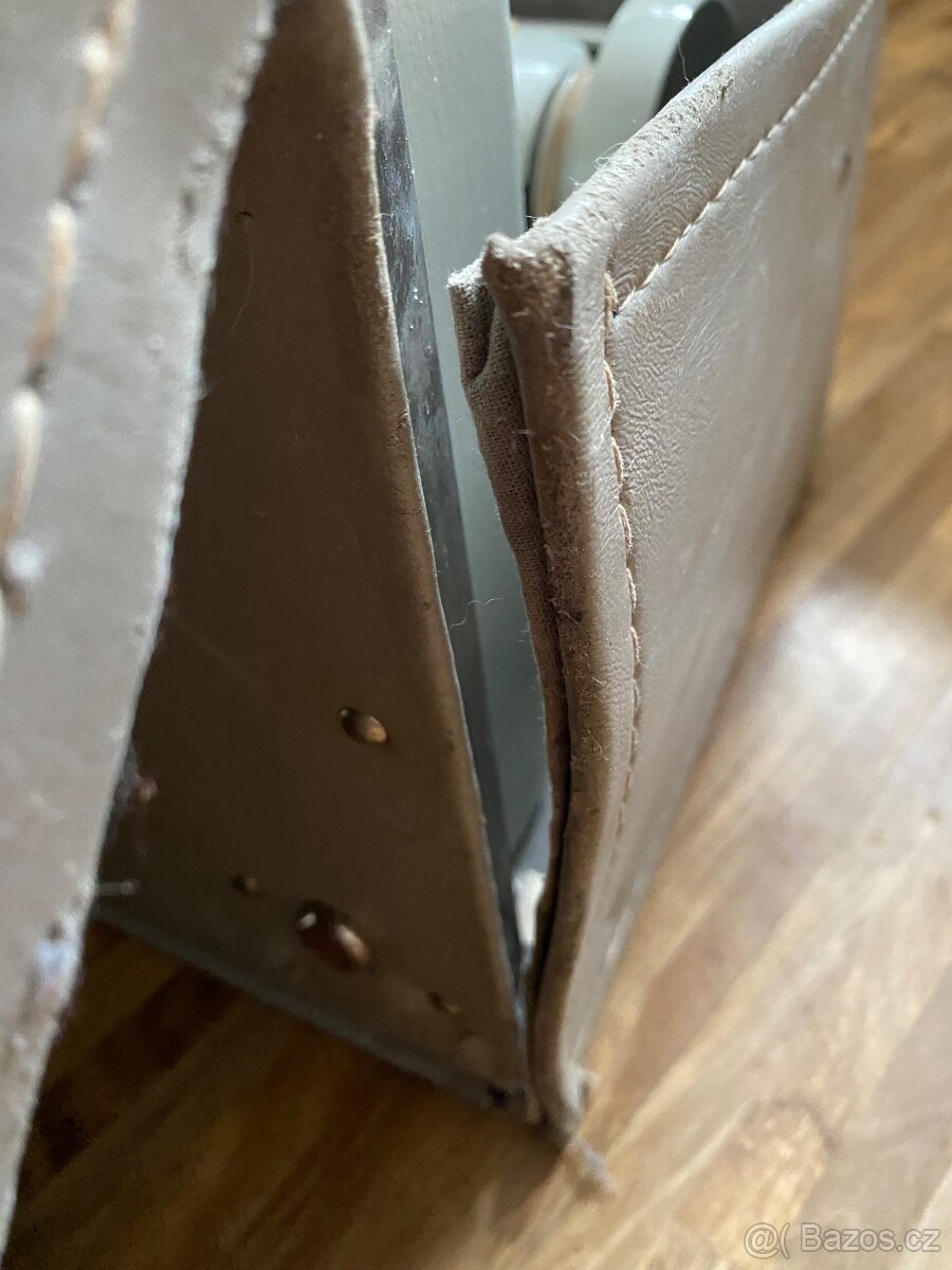 Retro šicí stroj - 12