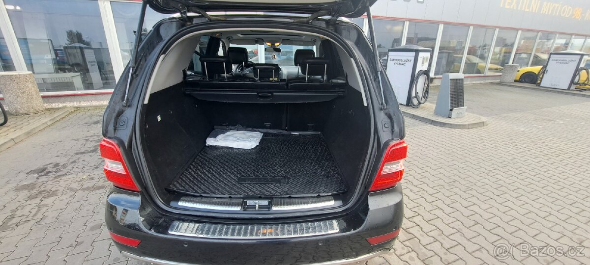 Mercedes Benz Ml - 12