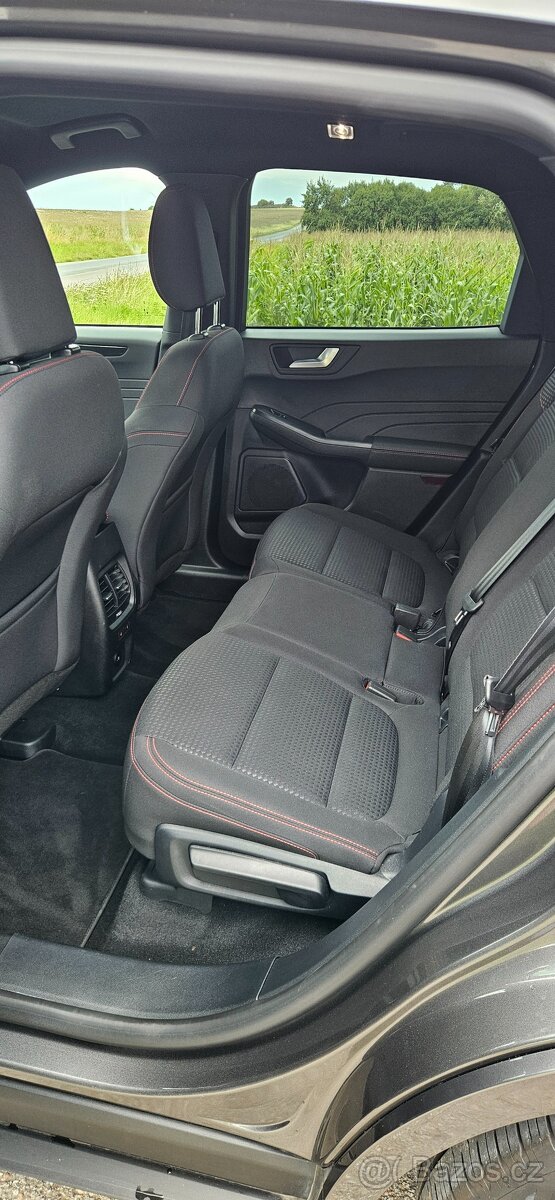 Ford Kuga 2.5 Duratec Hybrid ST line 39.000km, 140kW - 12